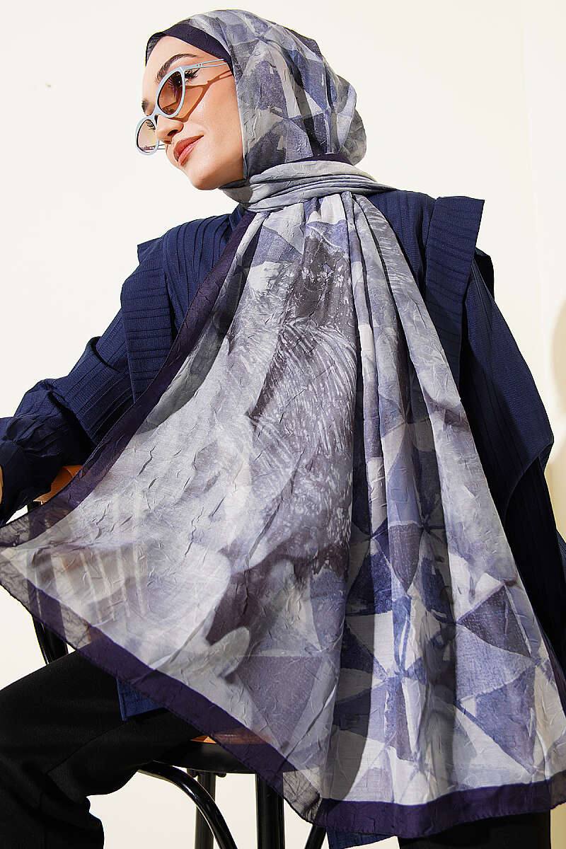 Triangle Print Bamboo Crinkle Shawl - Navy