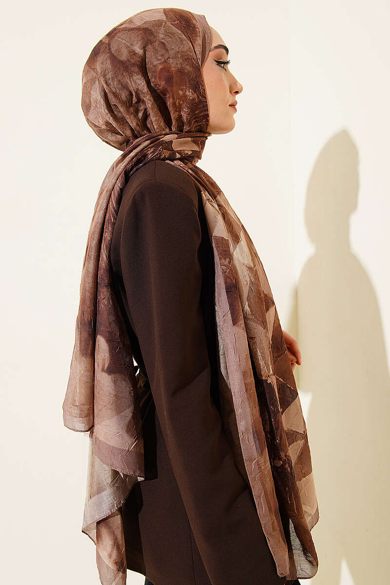 Triangle Print Bamboo Crinkle Shawl - Latte