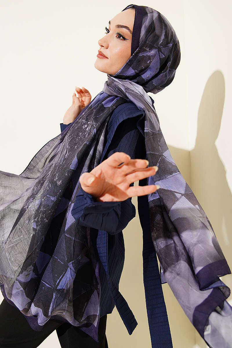 Triangle Print Bamboo Crinkle Shawl - Parliament Blue