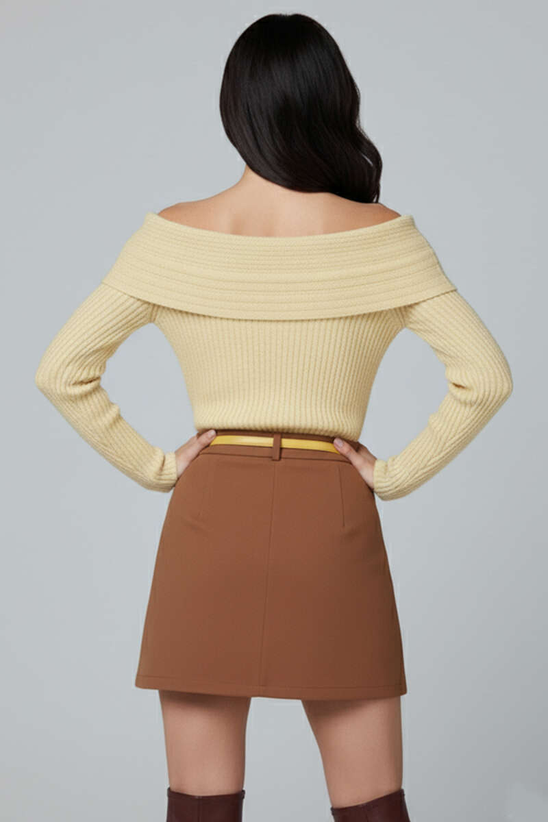 Long-Sleeve Madonna-Neck Sweater - Yellow