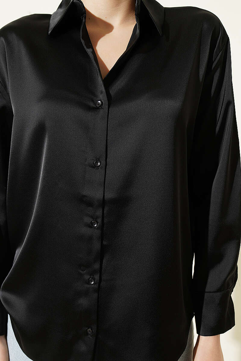 Long-Sleeve Satin Shirt - Black