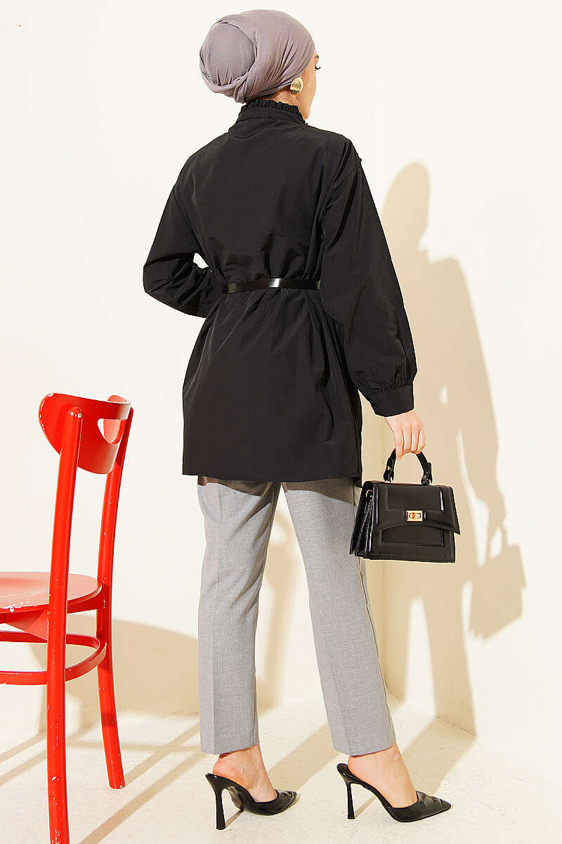 V-Ribbed Tunic with Half Rivet Buttons - Black