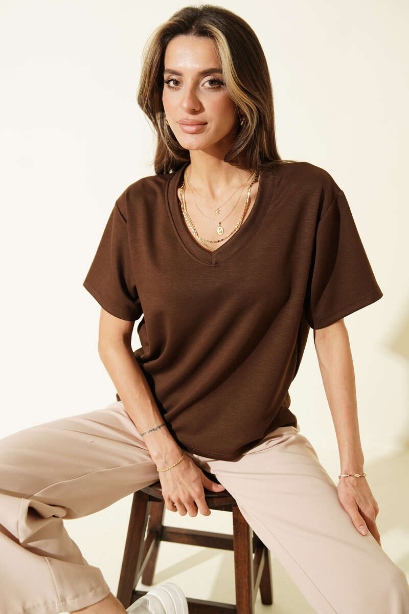 V-Neck Loycha T-Shirt - Brown