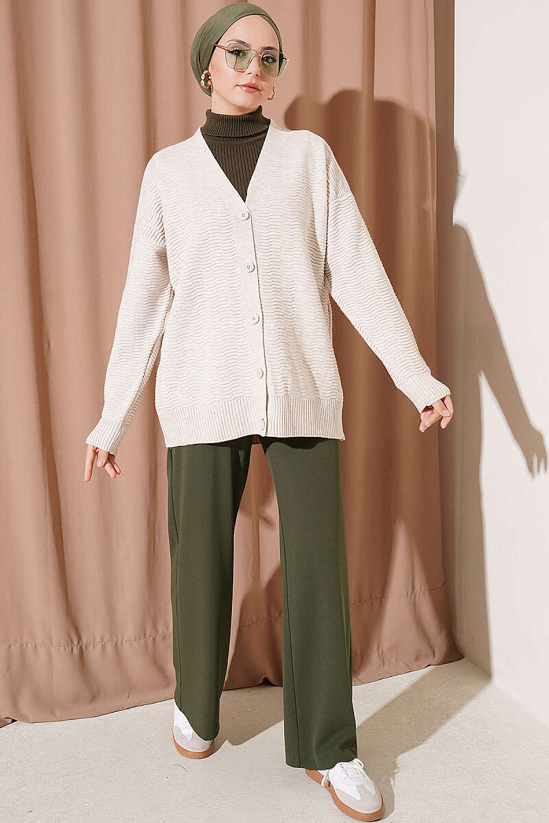 Oversized V-Neck Ribbed Knit Cardigan - Beige