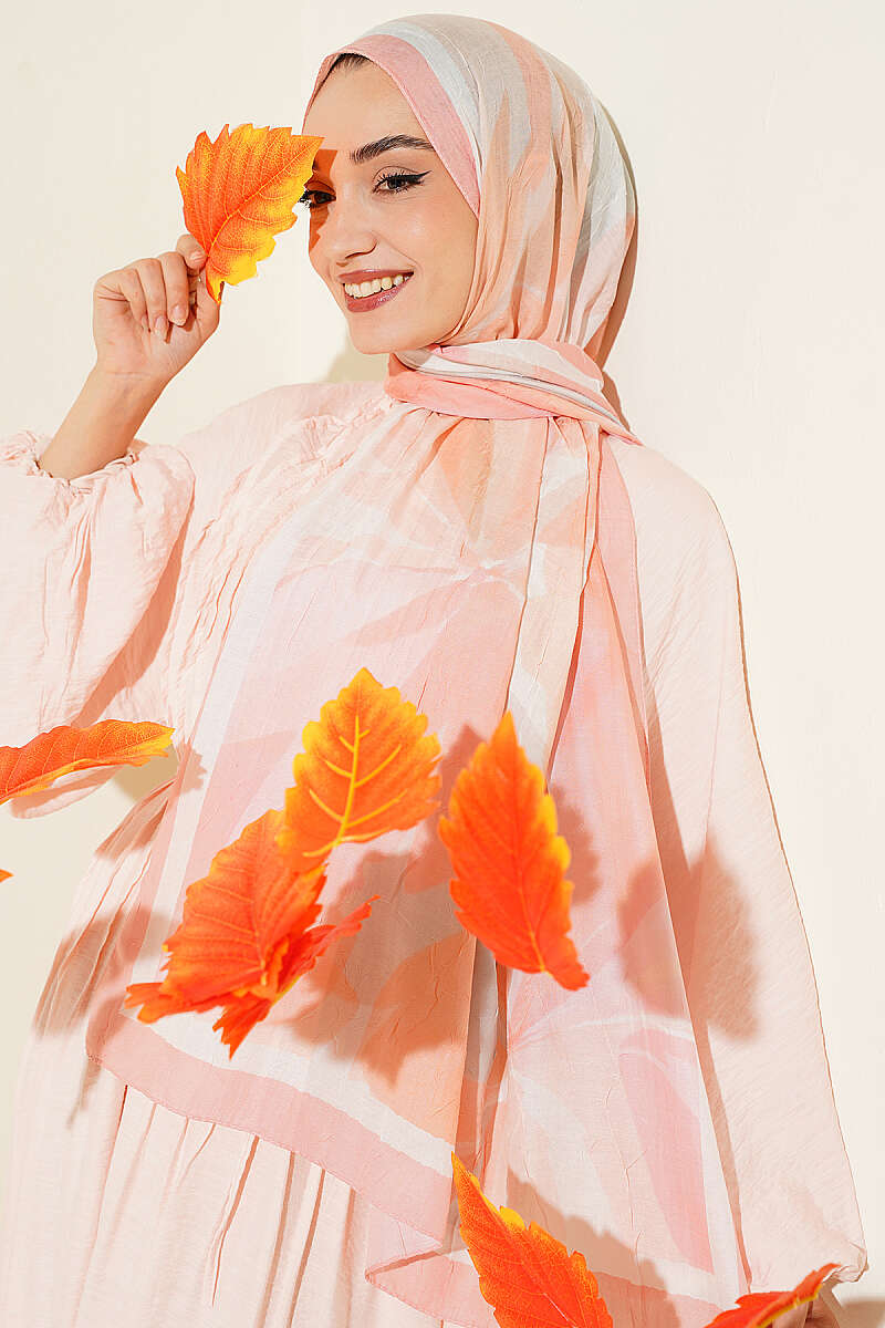 Vera Bamboo Crinkle Shawl - Salmon