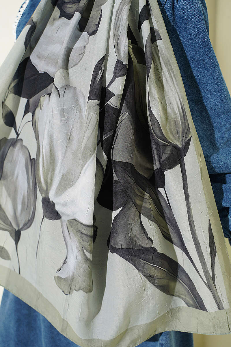 Viona Bamboo Crinkle Shawl - Almond Green