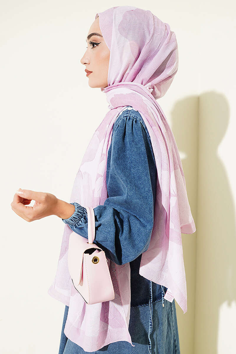 Viona Bamboo Crinkle Shawl - Pink