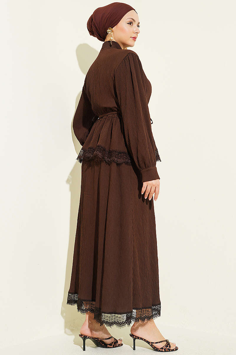 Ribbed Guipure Skirt Set with Lace-Up Collar - Brown