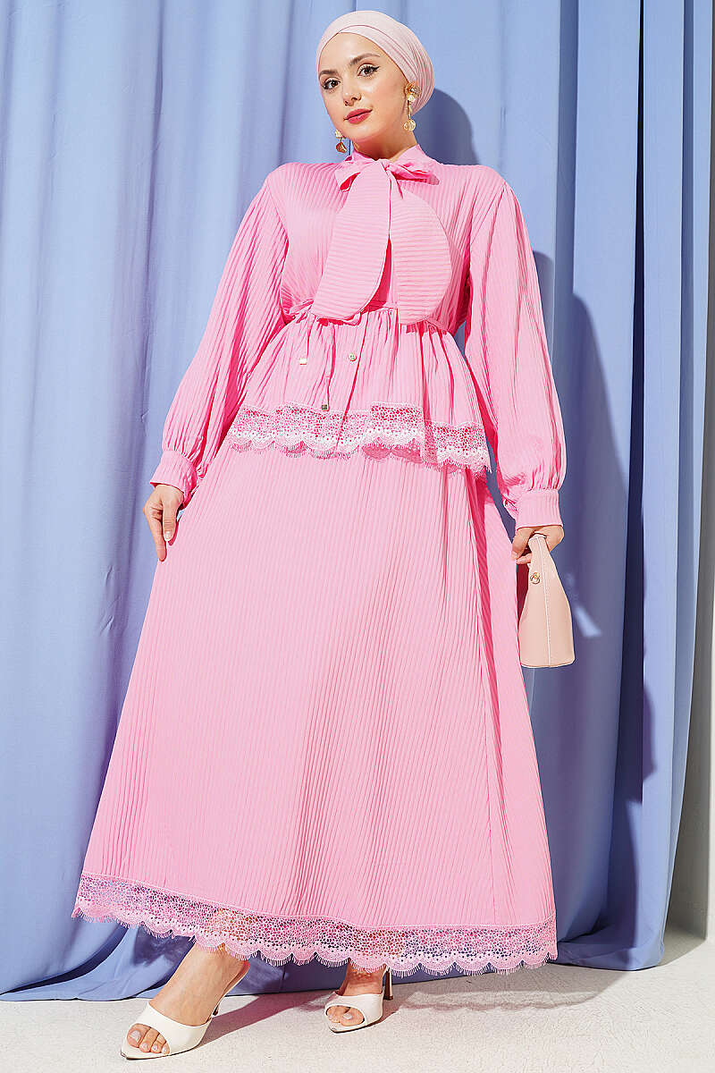 Ribbed Guipure Skirt Set with Lace-Up Collar - Pink