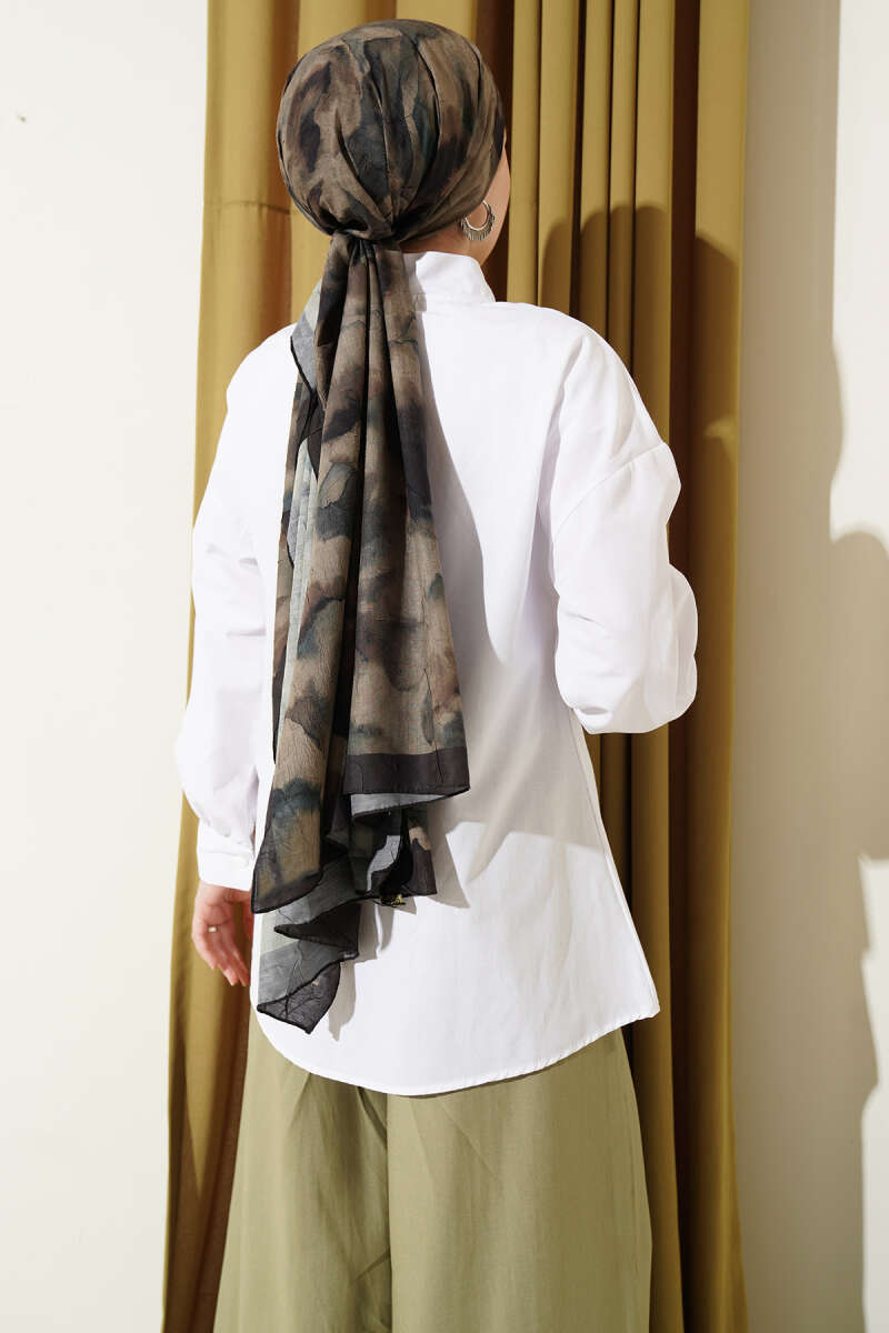 Shirt with Tie Collar Detail - White