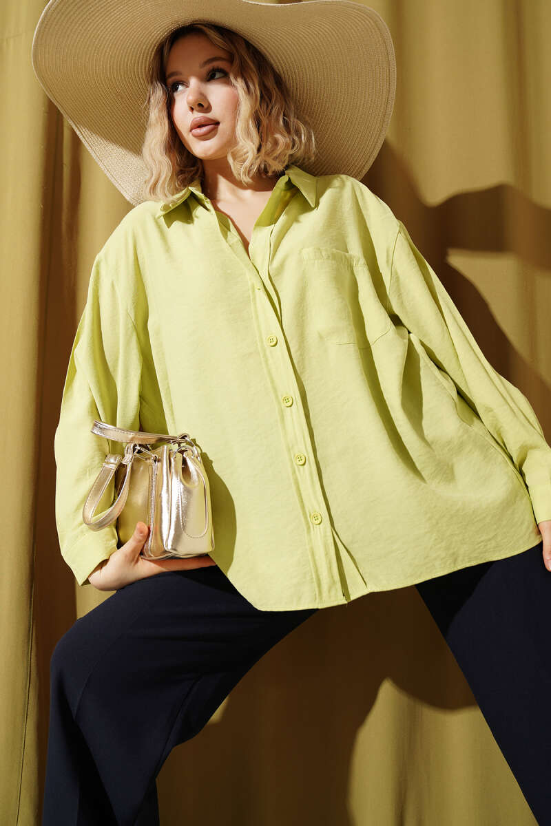 Oversized Shirt with Collar Pocket - Pistachio