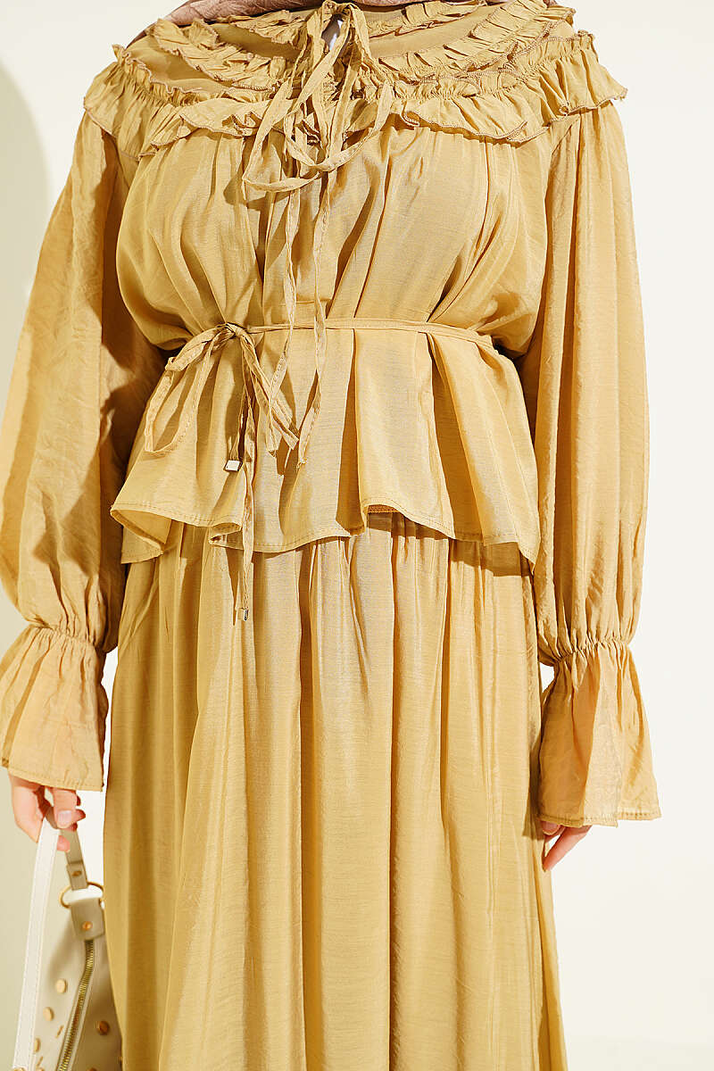 Skirt Set with Ruffle Collar and Guipure Waist - Olive