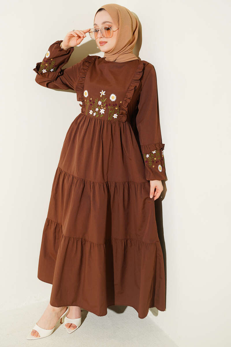 Embroidered Poplin Dress with Ruffled Collar - Brown