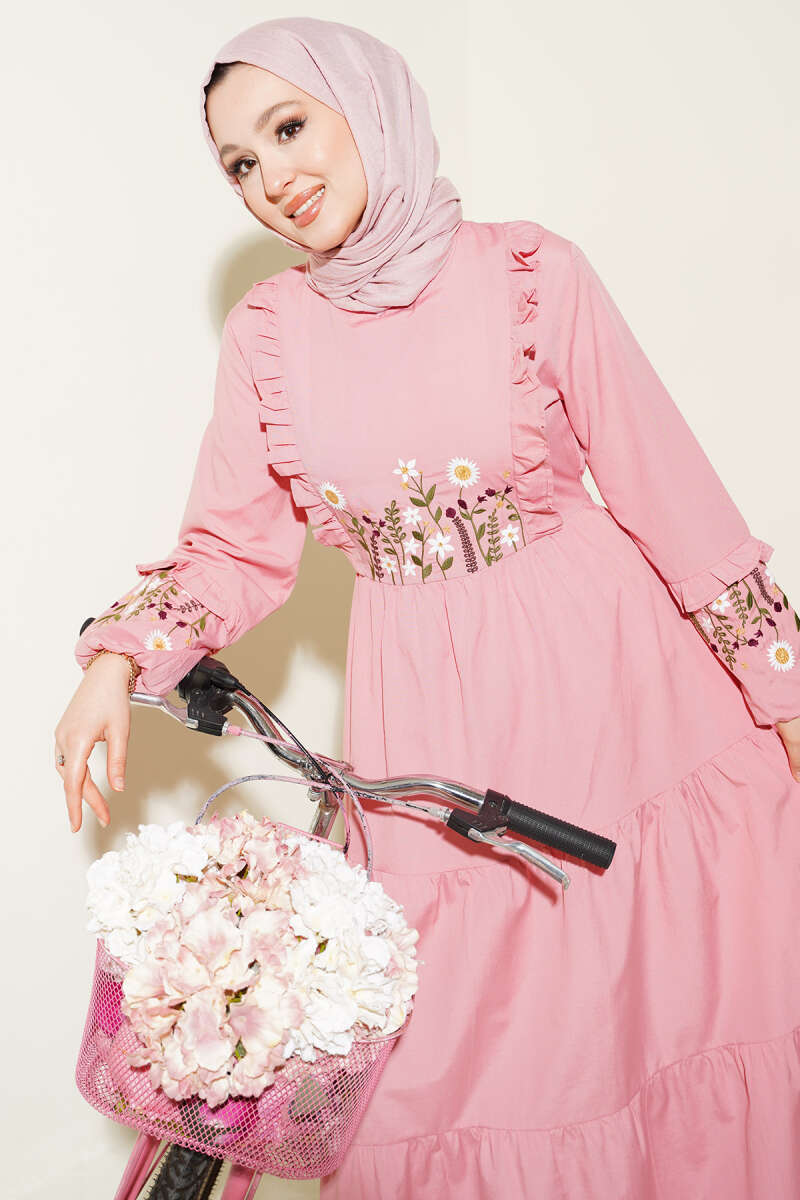 Embroidered Poplin Dress with Ruffled Collar - Powder