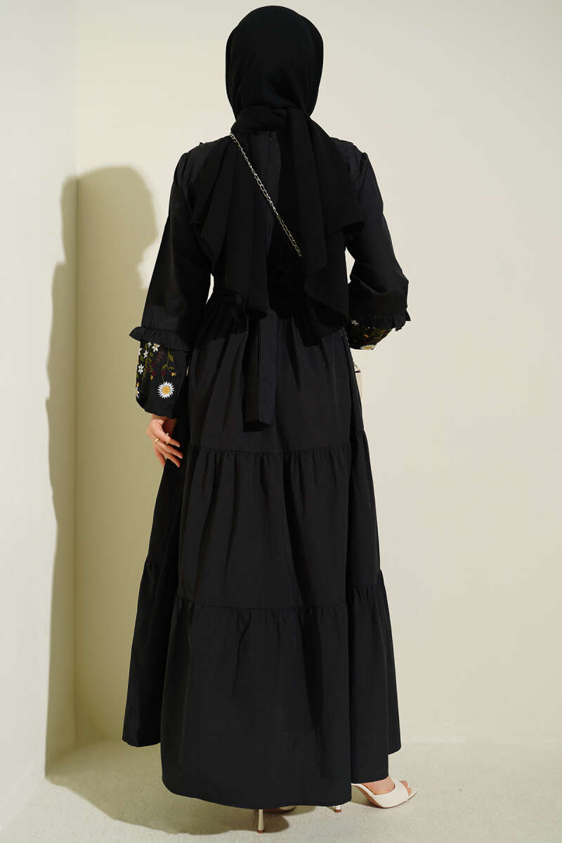 Embroidered Poplin Dress with Ruffled Collar - Black