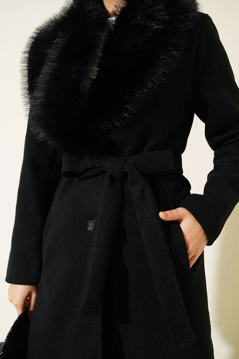 Felt Coat with Faux Fur Collar Detail - Black