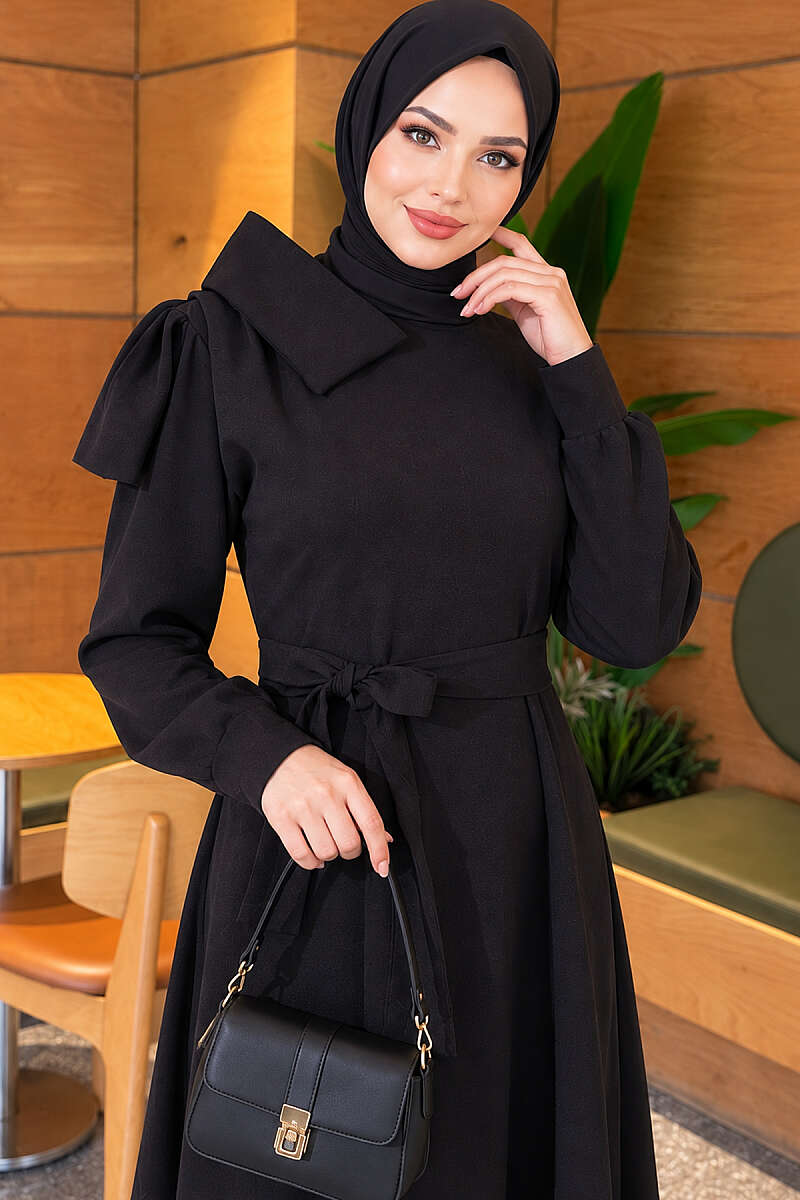 Evening Dress with Contrast Collar - Black