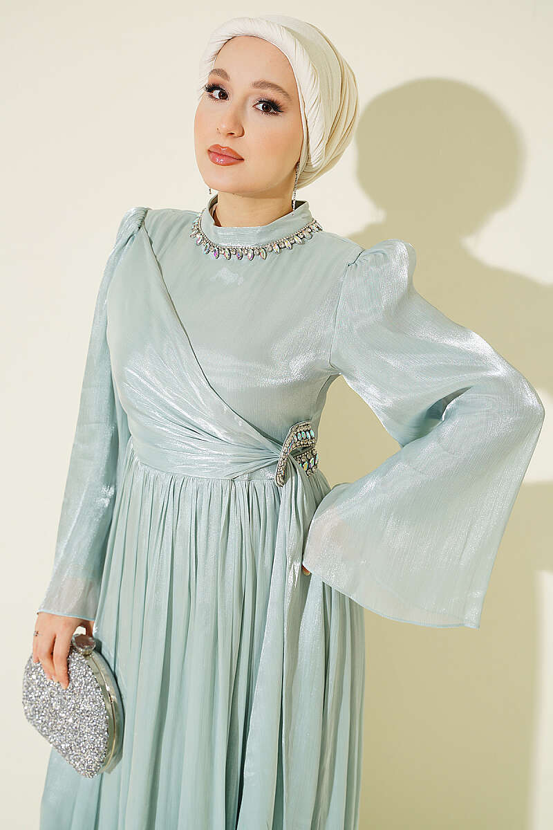 Chiffon Dress with Embellished Collar - Mint
