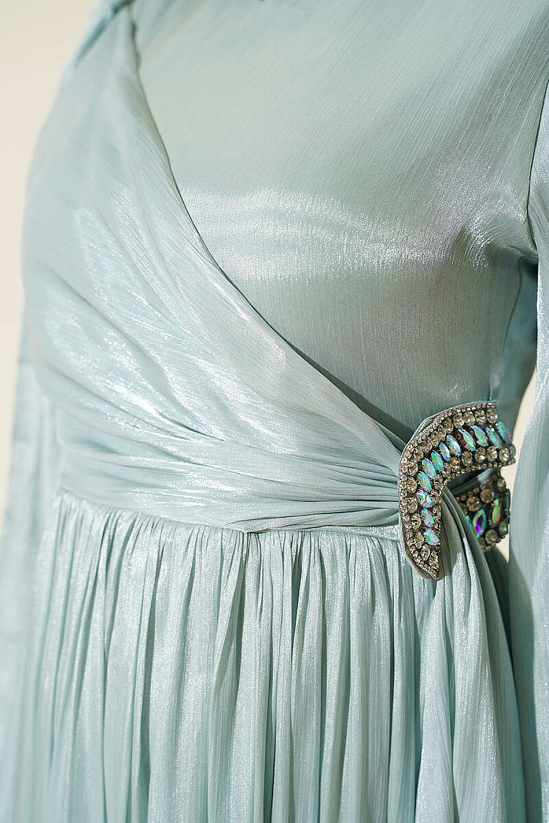 Chiffon Dress with Embellished Collar - Mint