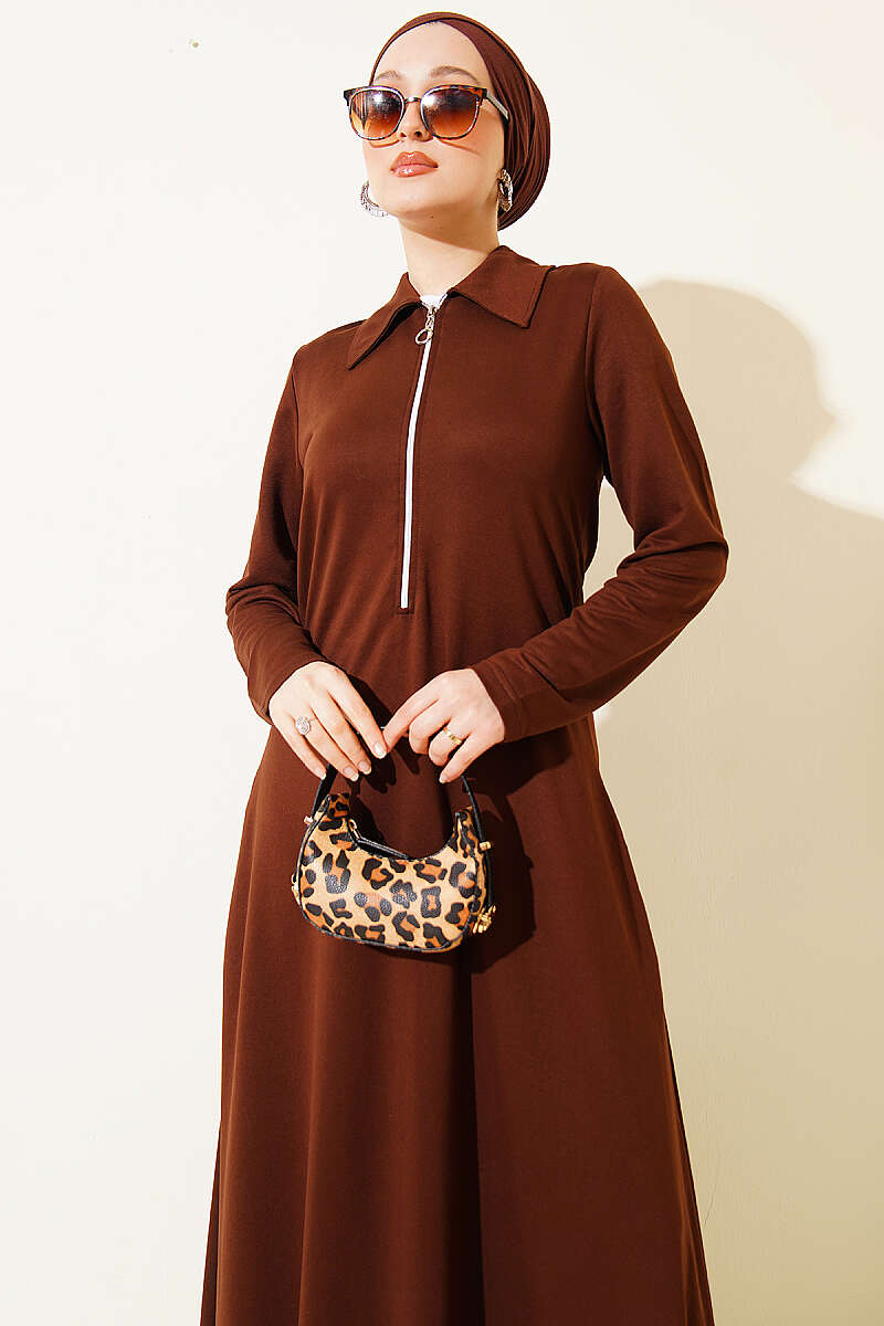 Half-Zip Collar Loycha Dress - Brown
