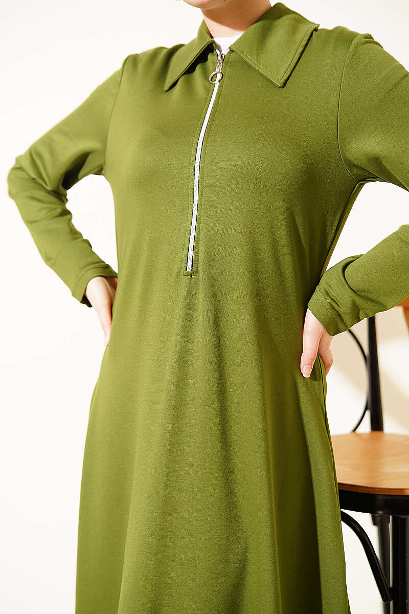Half-Zip Collar Loycha Dress - Green
