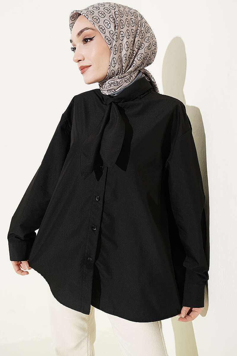 Loose Shirt with Lace-Up Collar - Black