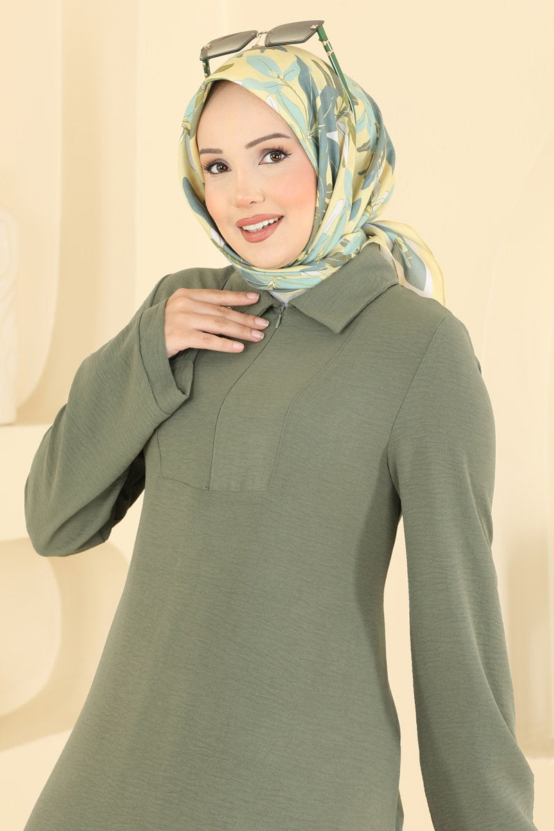 Aerobin Two-Piece Set with Zip Collar - Almond Green