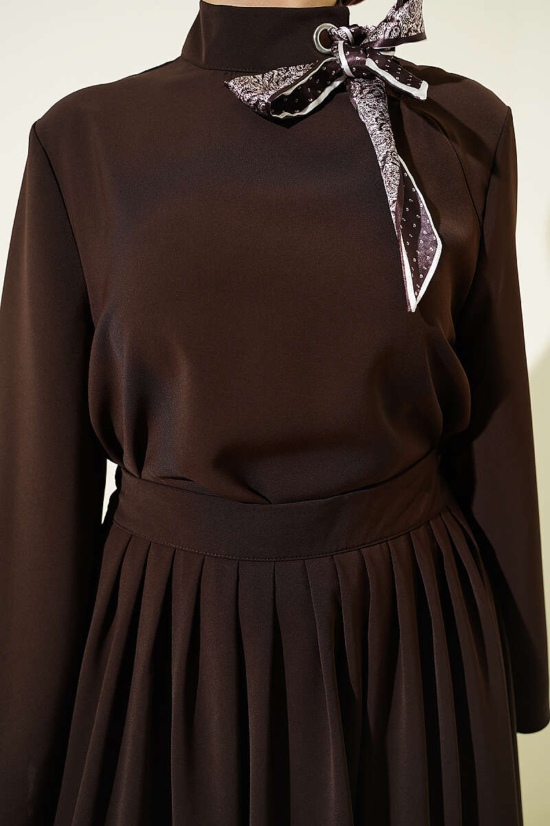 Scarf-Collar Skirt Two-Piece Set - Brown