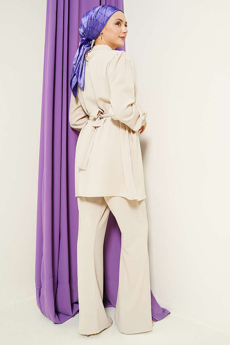 Tunic Two-Piece Set with Necklace Collar - Beige