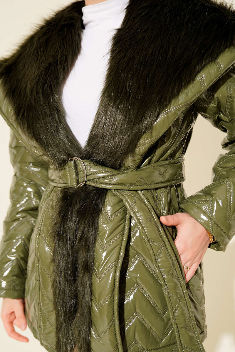 Glossy Coat with Faux Fur Collar - Khaki