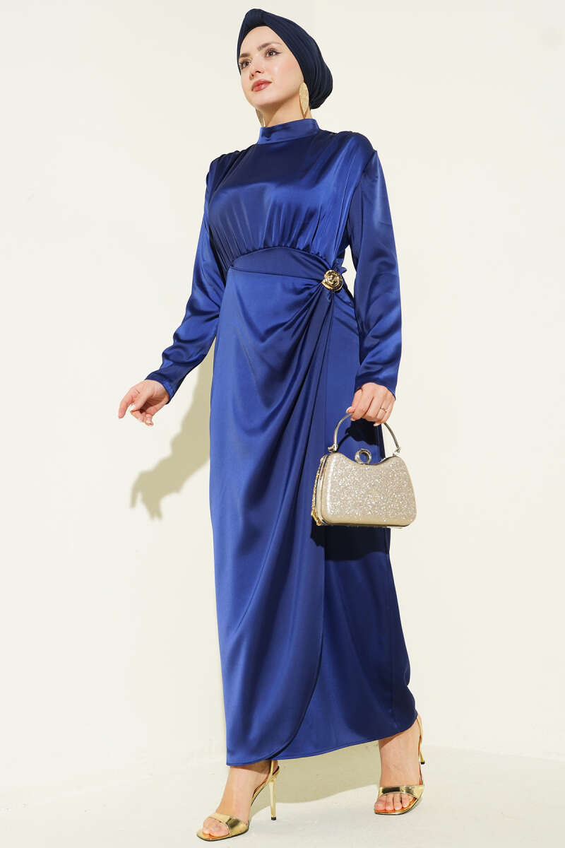 Side-Ruched Satin Evening Dress with Gold Buckle - Navy