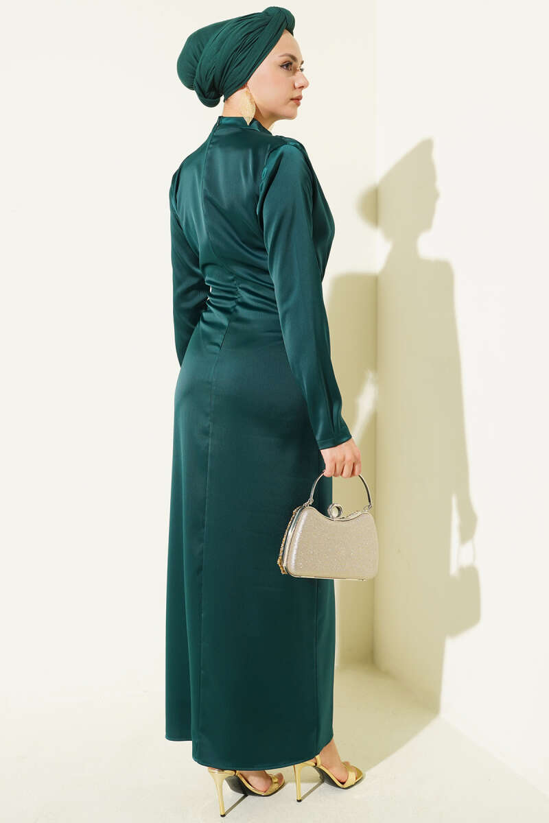 Side-Ruched Satin Evening Dress with Gold Buckle - Emerald