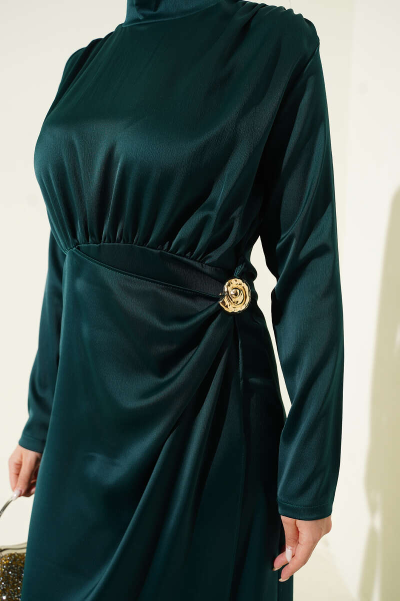 Side-Ruched Satin Evening Dress with Gold Buckle - Emerald