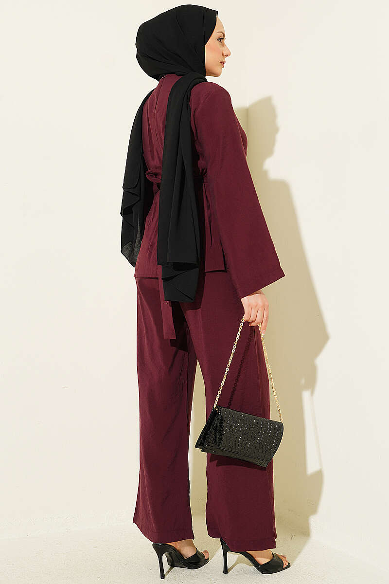 Pleated Two-Piece Set with Side Gold Buckle - Burgundy