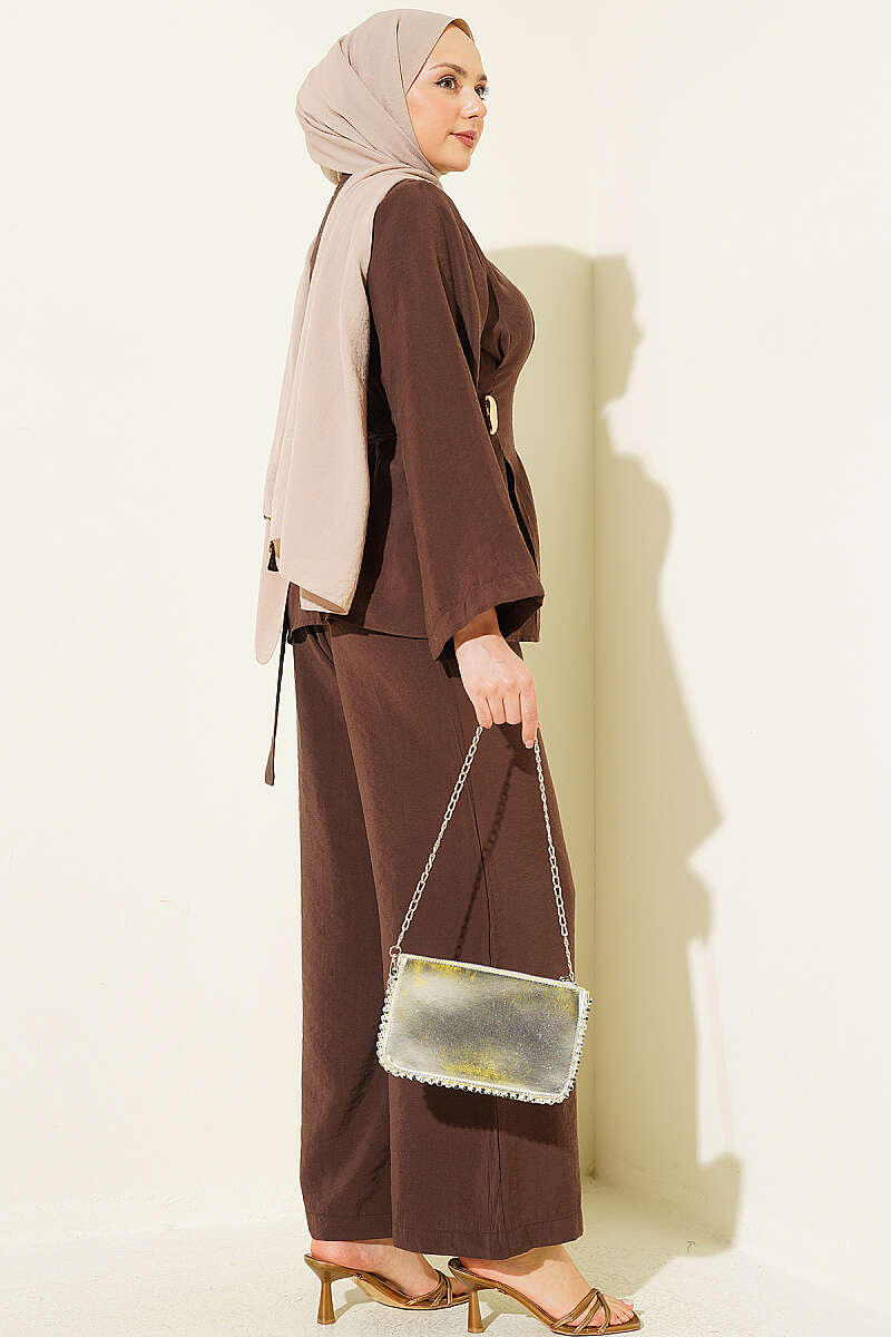 Pleated Two-Piece Set with Side Gold Buckle - Brown