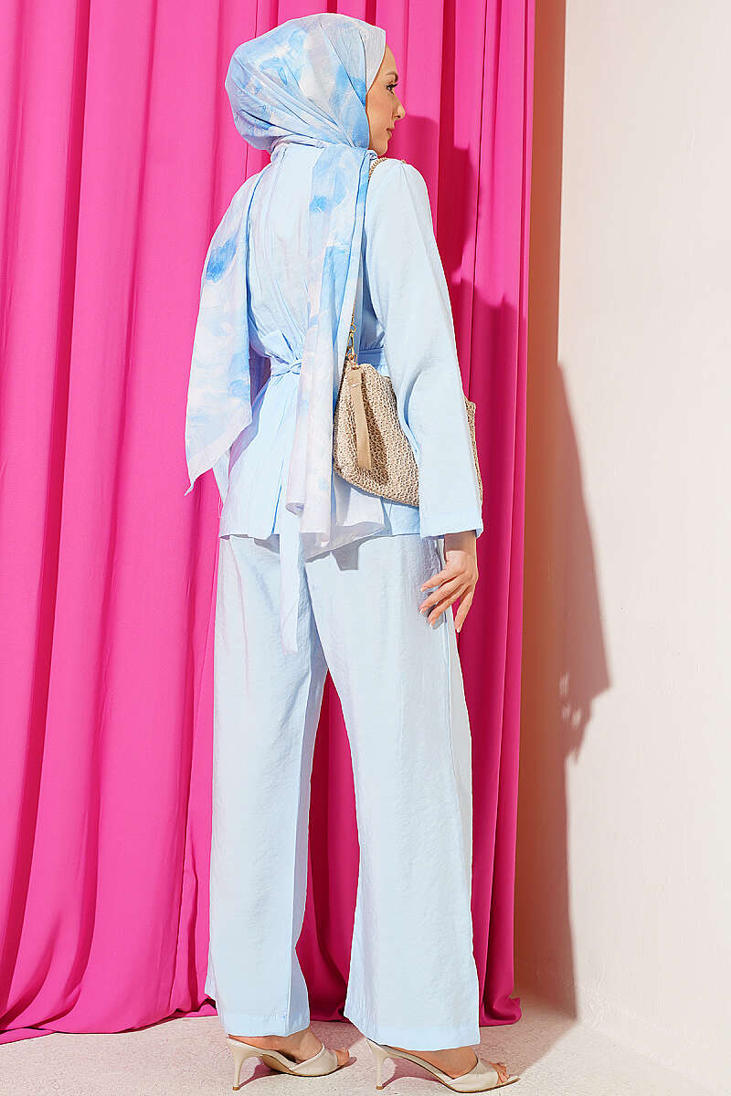 Pleated Two-Piece Set with Side Gold Buckle - Blue
