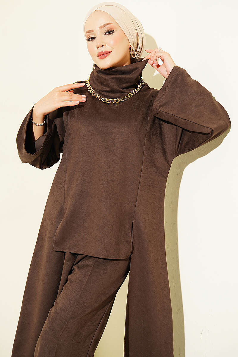 Two-Piece Set with Side Panels - Brown