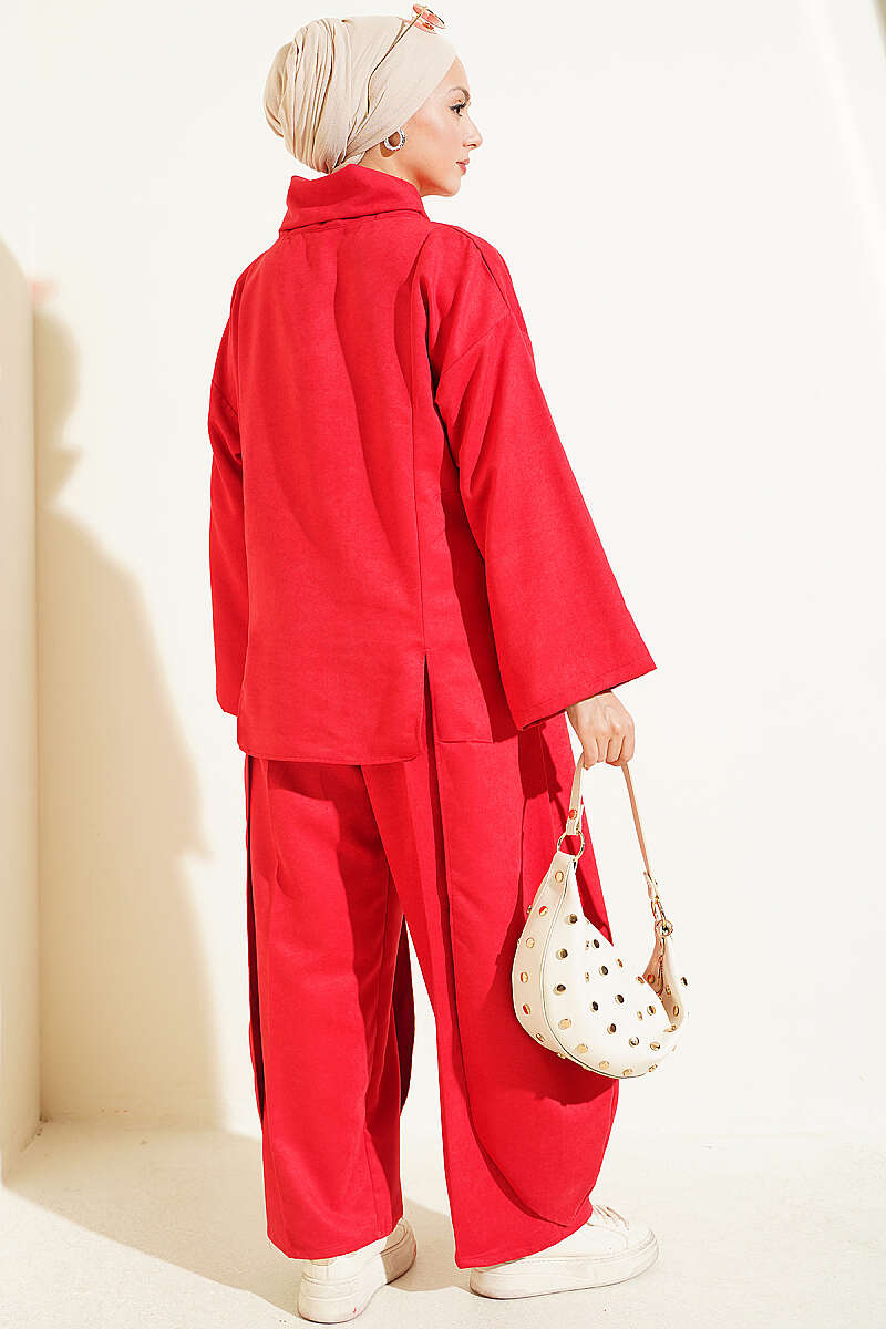 Two-Piece Set with Side Panels - Red