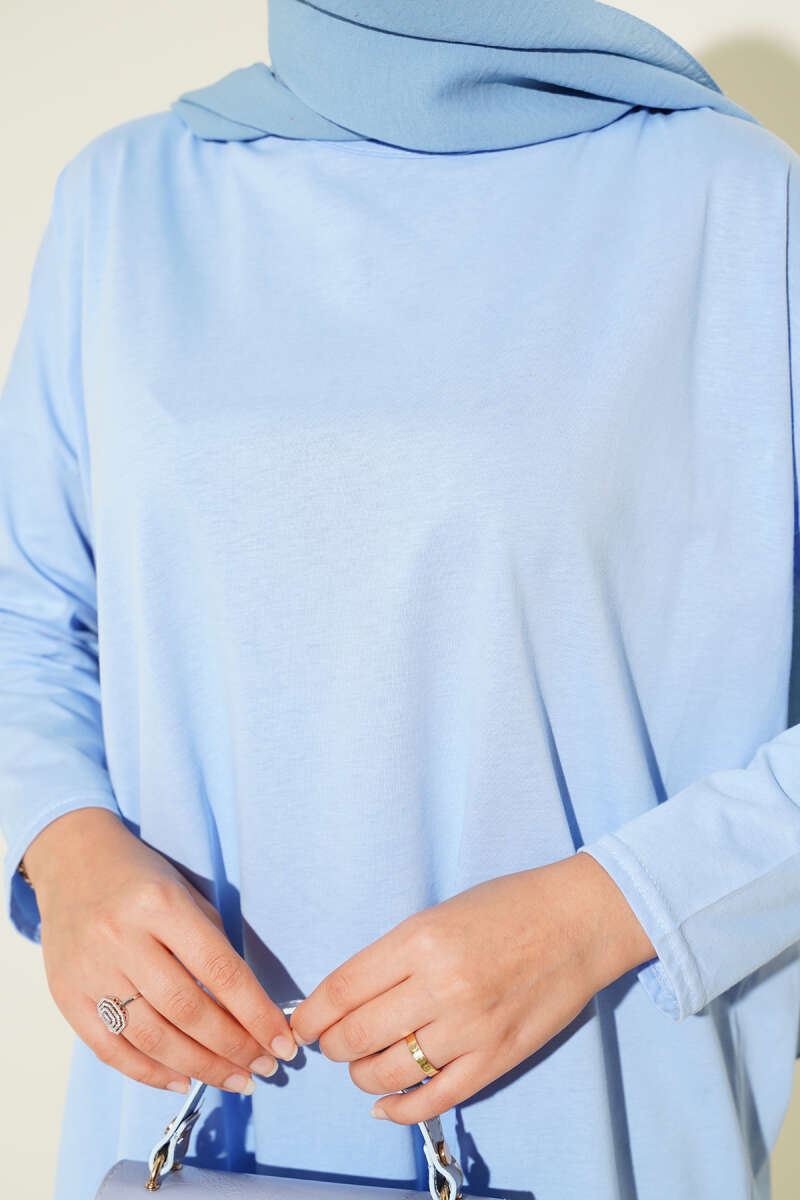 Basic Tunic with Side Slits - Light Blue