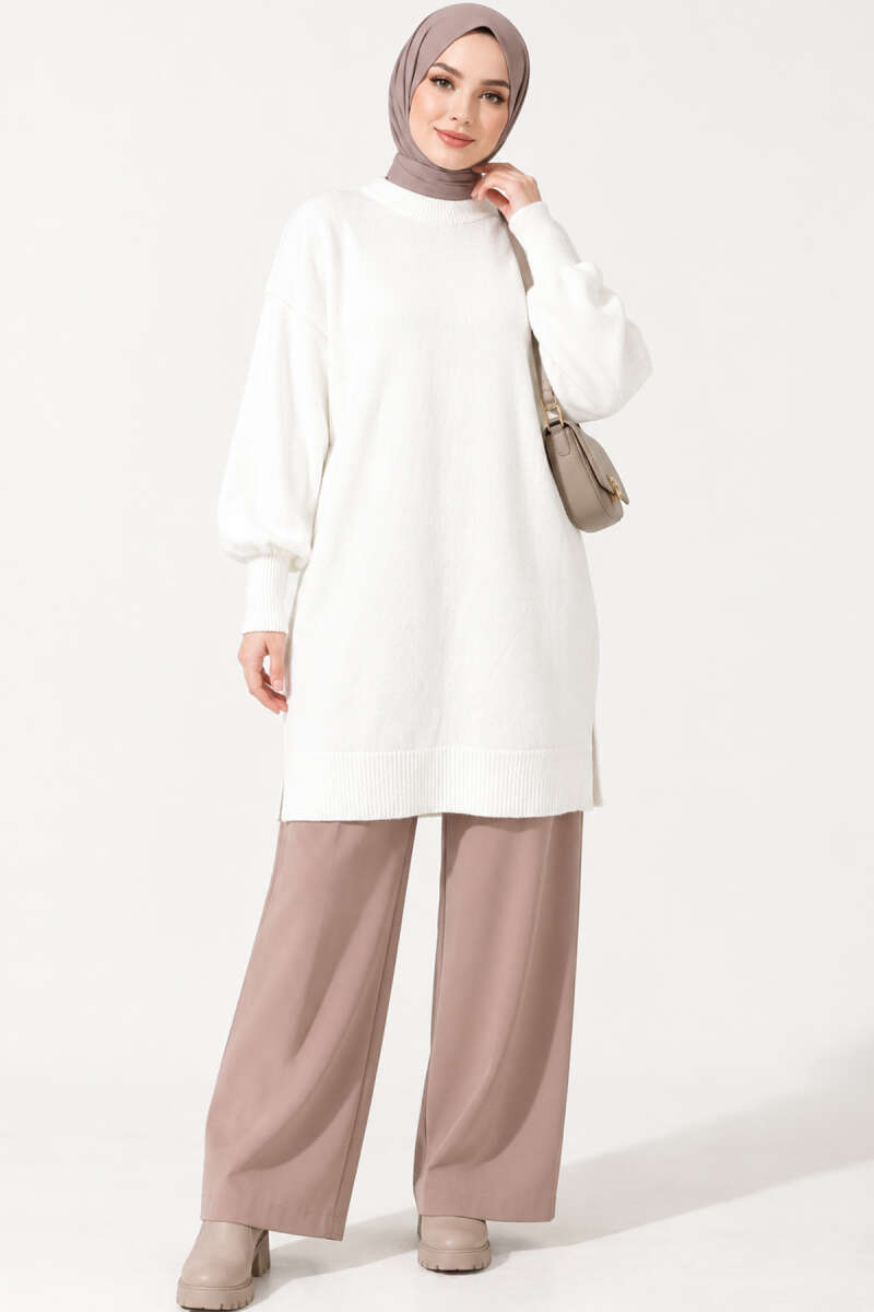 Long Soft Knit Tunic with Side Slits - Ecru