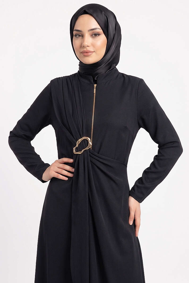 Side-Brooch Ruched Dress - Black