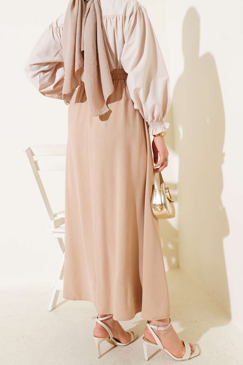 Basic Skirt with Side Pockets - Latte