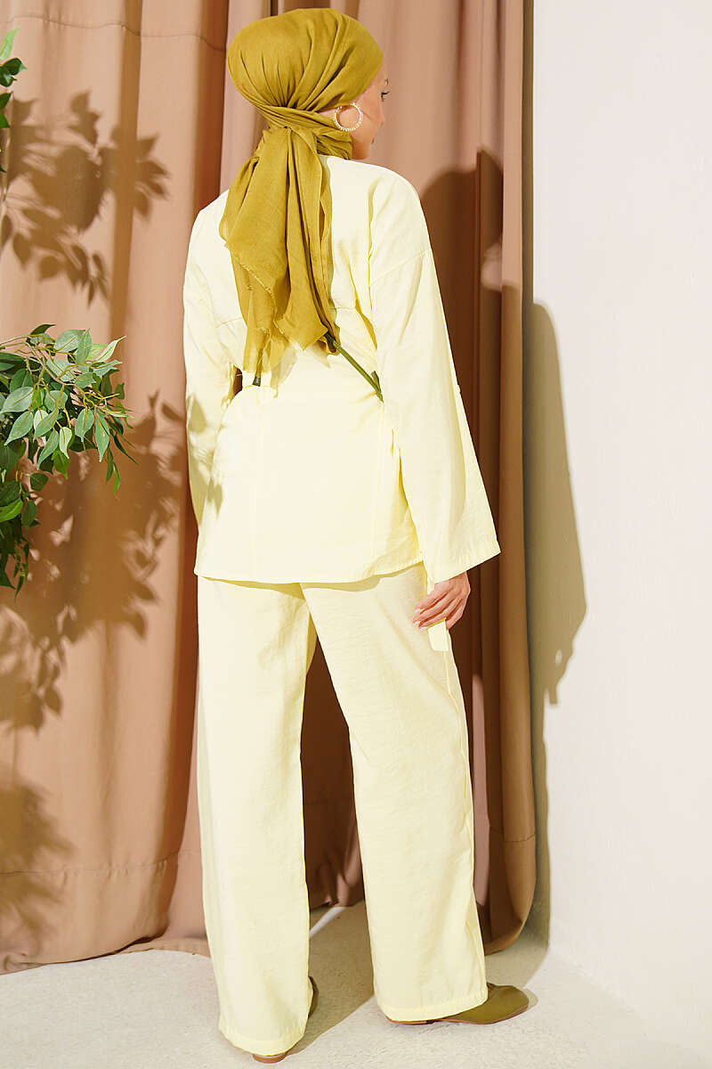 Two-Piece Set with Side Buckles and Concealed Buttons - Yellow