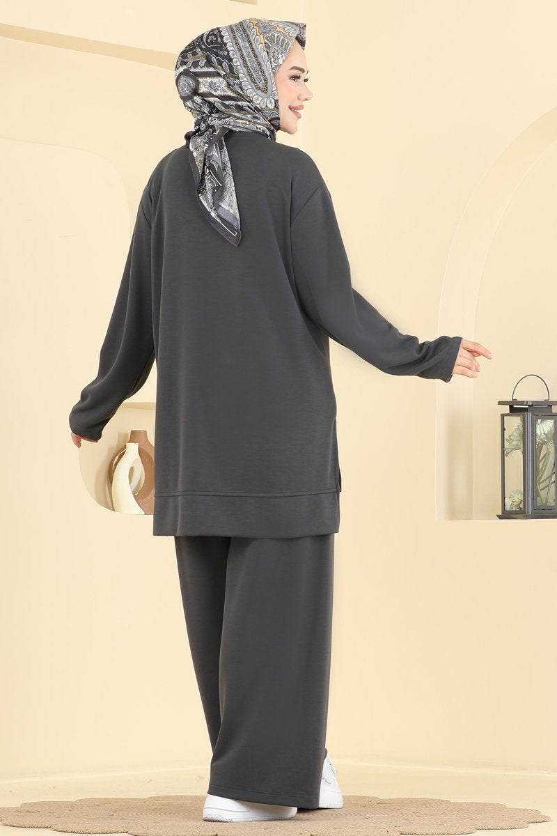 Modal Set with Side Slits - Charcoal