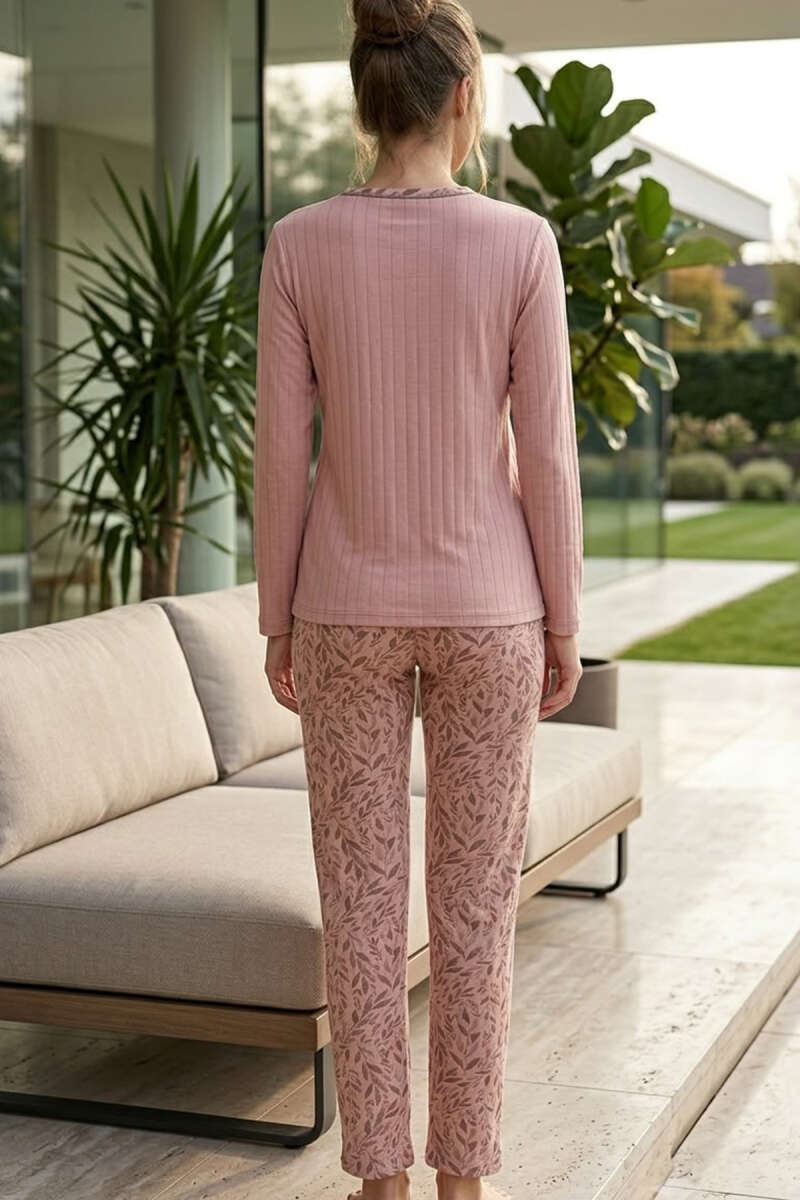 Plus-Size Leaf Pattern Pyjama Set - Peach
