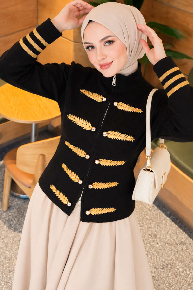 Leaf-Embroidered Knit Cardigan - Black
