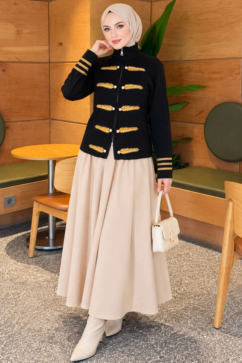 Leaf-Embroidered Knit Cardigan - Black