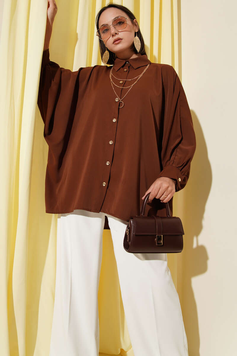 Oversized Batwing Shirt with Necklace - Brown