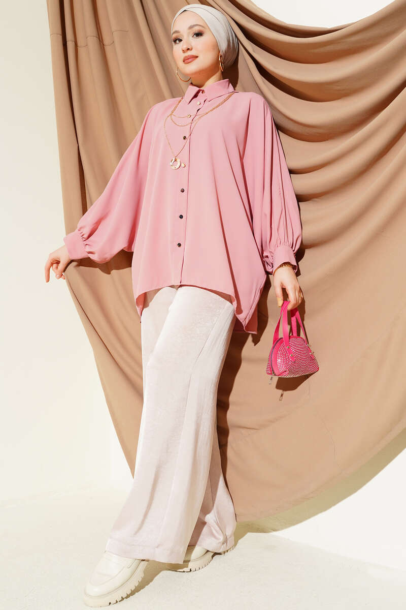 Oversized Batwing Shirt with Necklace - Powder