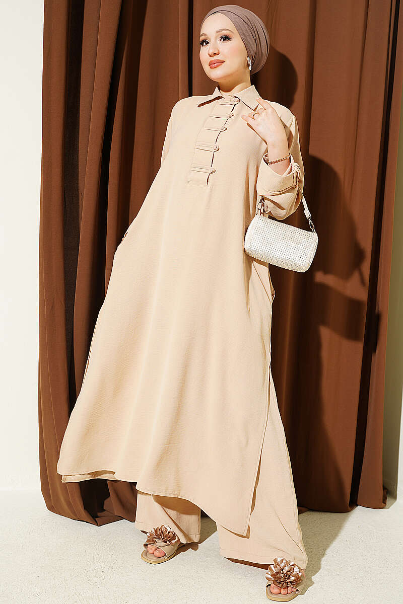 Two-Piece Set with Half Rivet Buttons - Latte